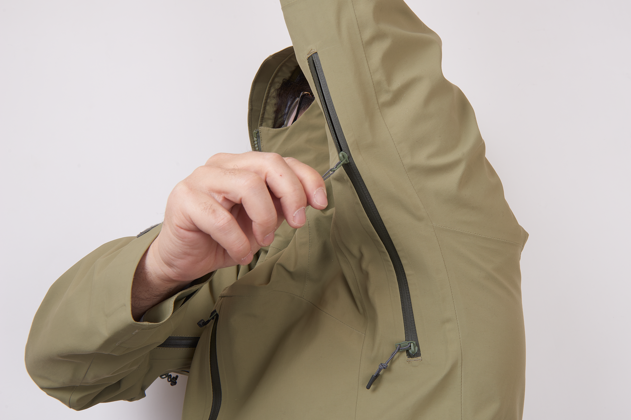 Ventilation Zipper (String Zip Pull) 